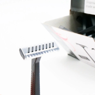 Rasoir Jetable 1 Lame avec Peigne | Uniglove