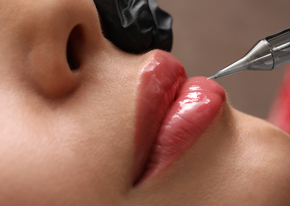 Lèvres et eye liner exemple 1